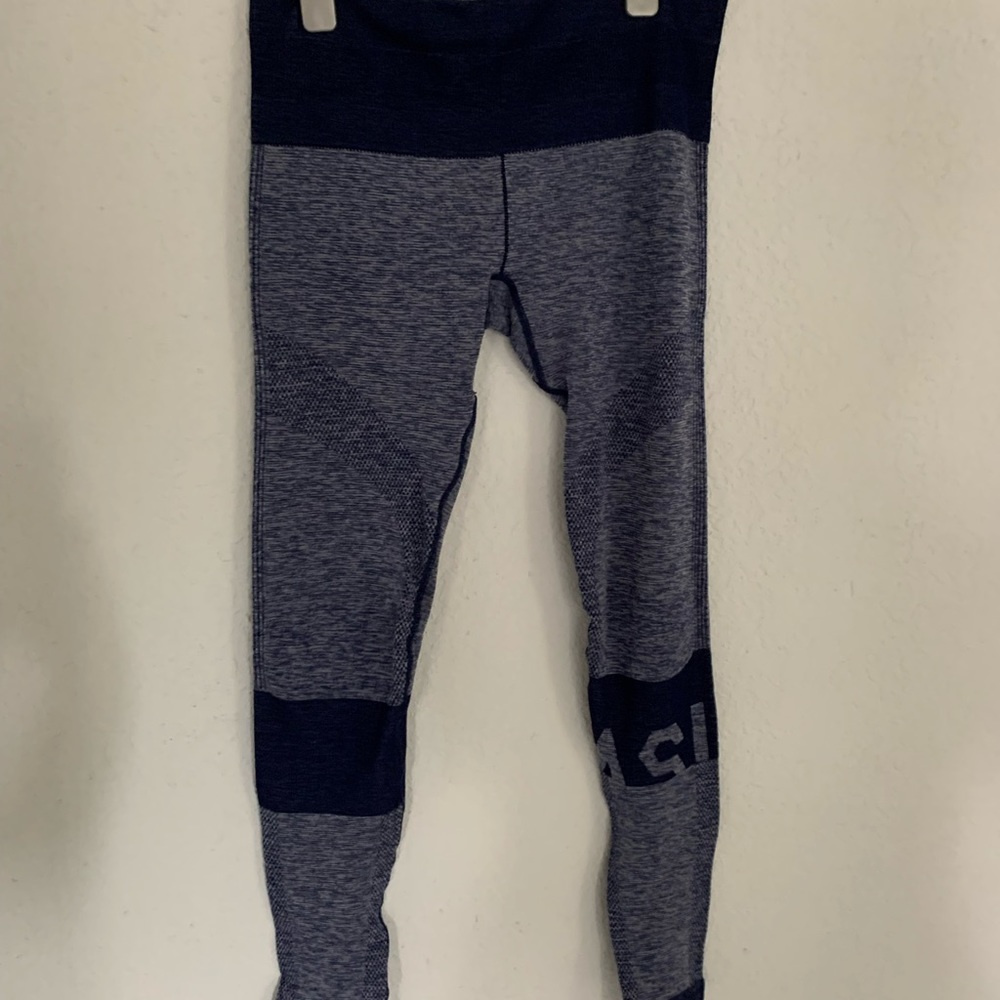 ASICS knit leggings - like new - size M